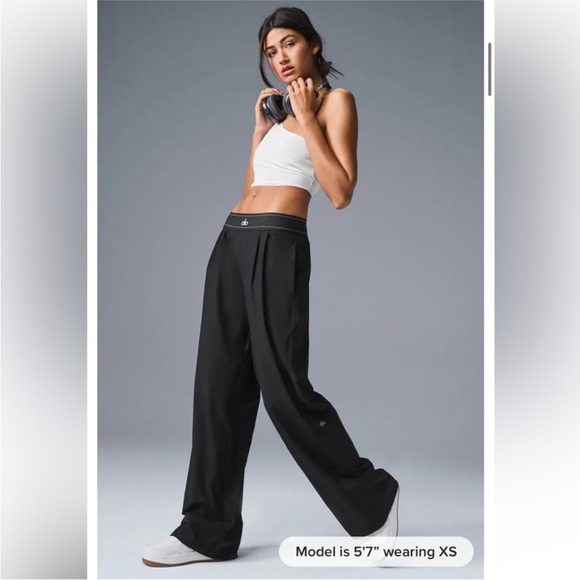 ALO Yoga Pants - ALO Yoga Suit Up Trouser Pant Pants Long Length 33” Inseam Black Small NWT